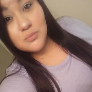 Meet your Posher, Valerie